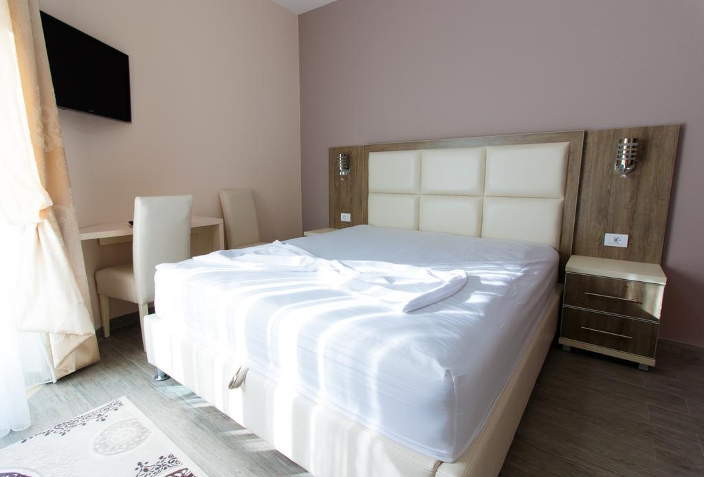 A3 Apartments Ulcinj Exterior photo
